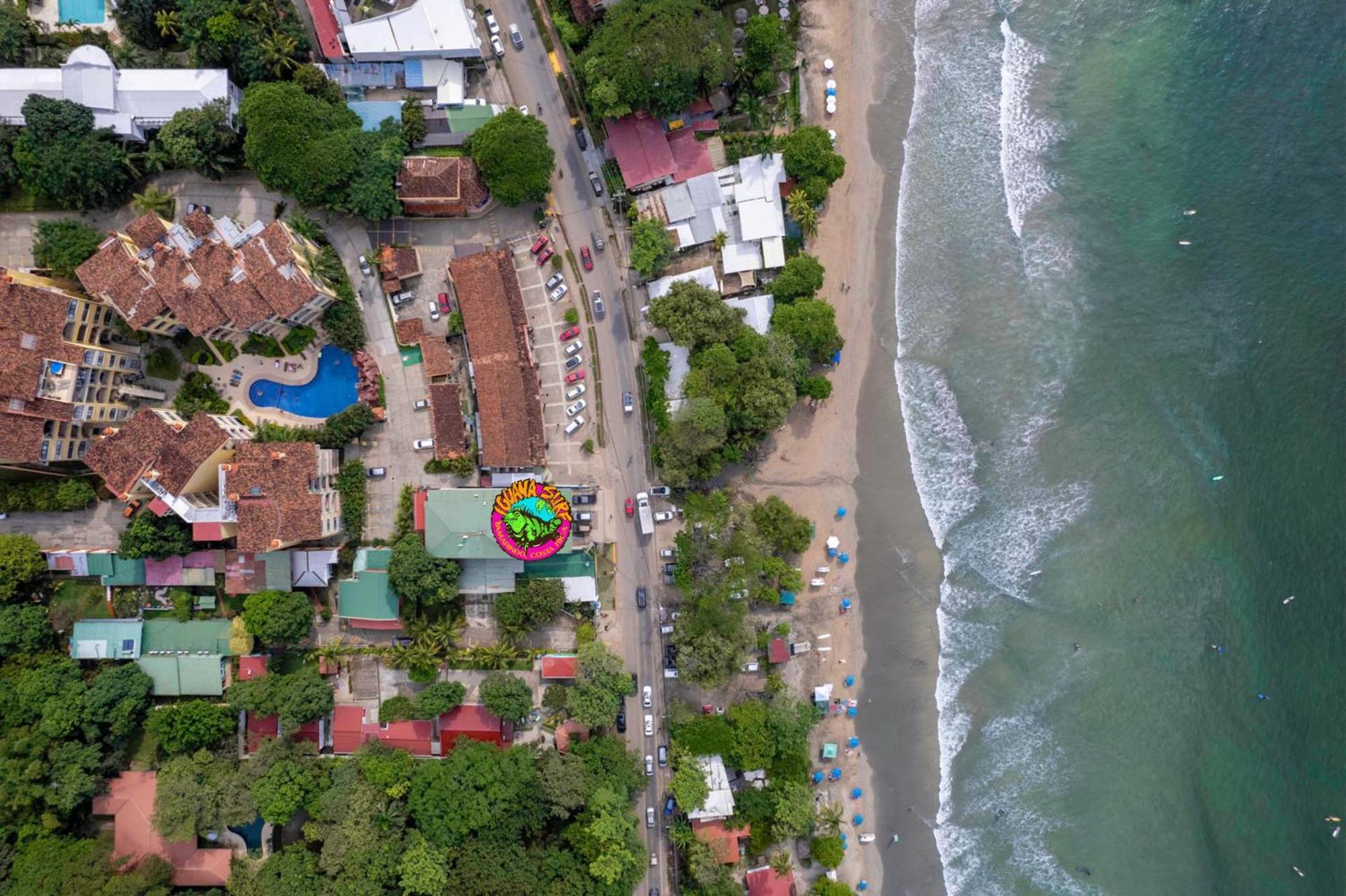 Iguana Surf Camp Hotel Tamarindo Kültér fotó